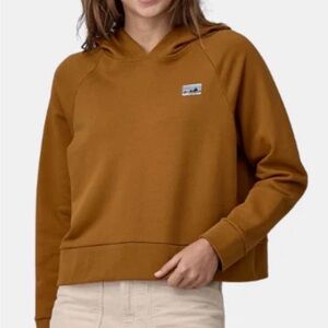 Patagonia Cropped Hoodie in Russet Brown